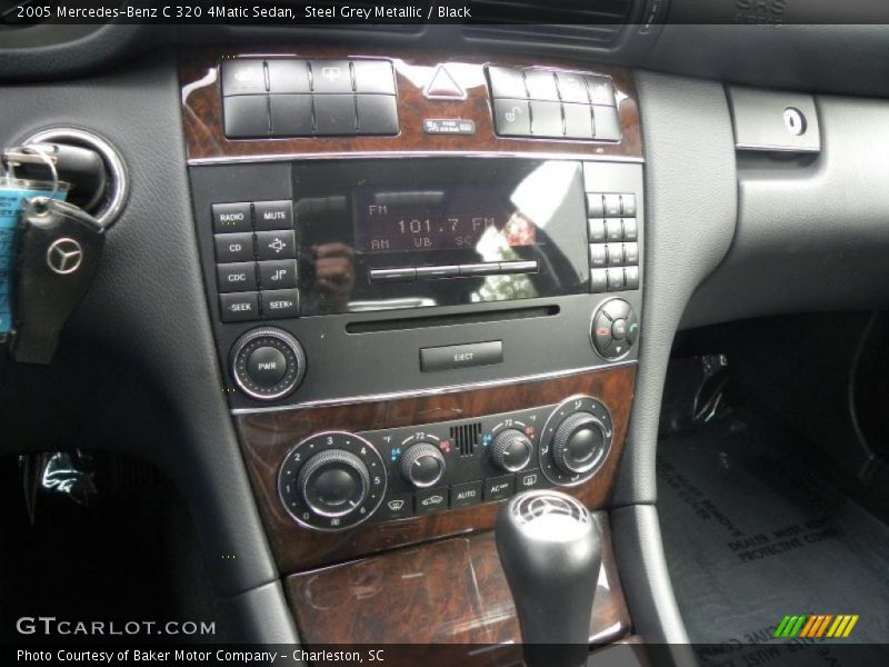 Controls of 2005 C 320 4Matic Sedan