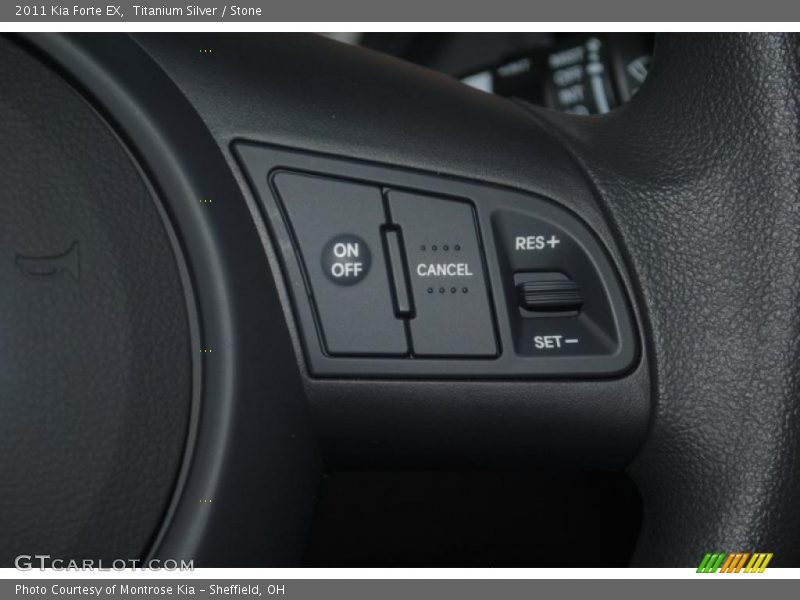 Controls of 2011 Forte EX