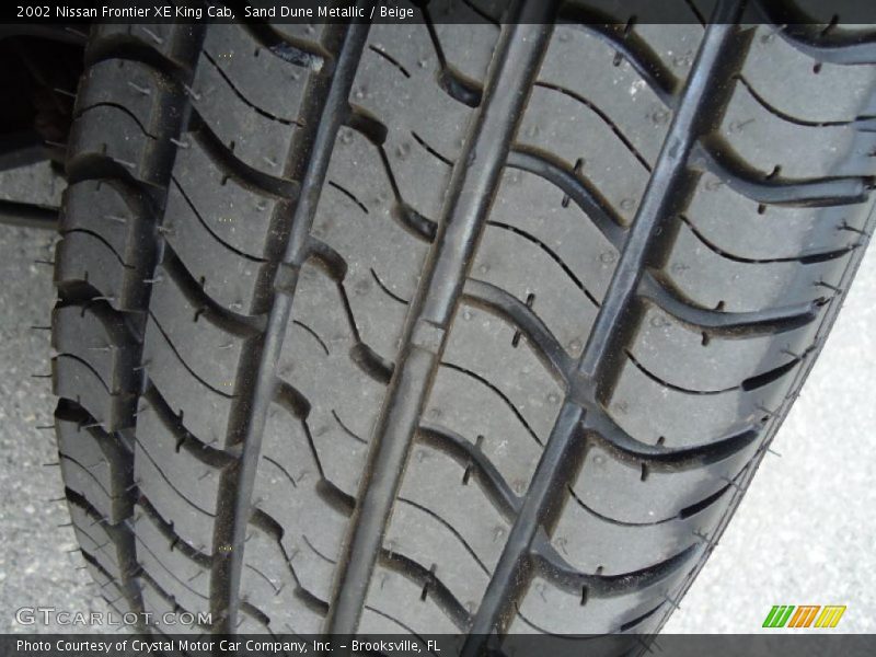 Sand Dune Metallic / Beige 2002 Nissan Frontier XE King Cab