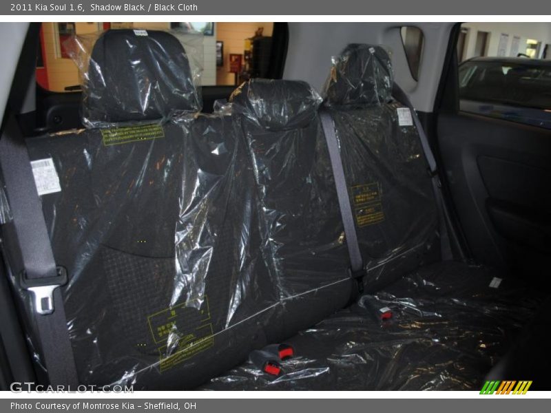 Shadow Black / Black Cloth 2011 Kia Soul 1.6