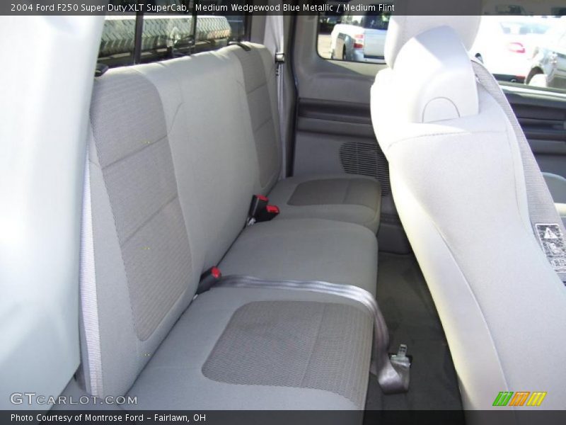 Medium Wedgewood Blue Metallic / Medium Flint 2004 Ford F250 Super Duty XLT SuperCab