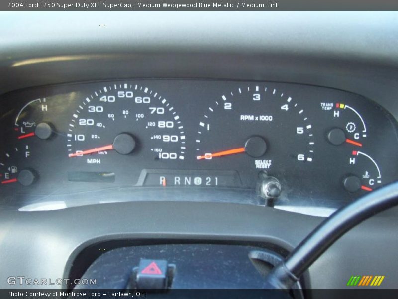 Medium Wedgewood Blue Metallic / Medium Flint 2004 Ford F250 Super Duty XLT SuperCab