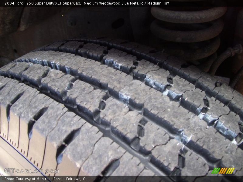 Medium Wedgewood Blue Metallic / Medium Flint 2004 Ford F250 Super Duty XLT SuperCab