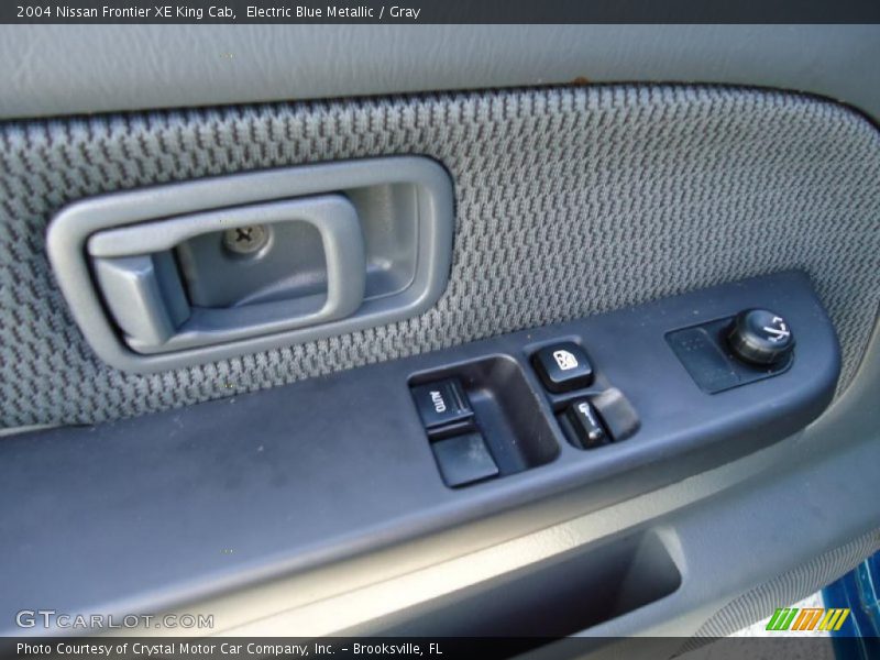 Electric Blue Metallic / Gray 2004 Nissan Frontier XE King Cab