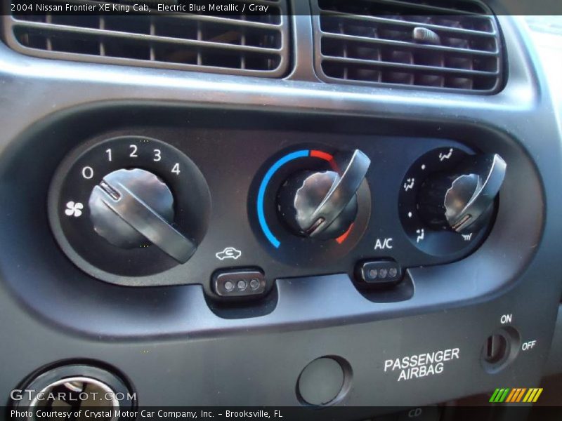 Controls of 2004 Frontier XE King Cab