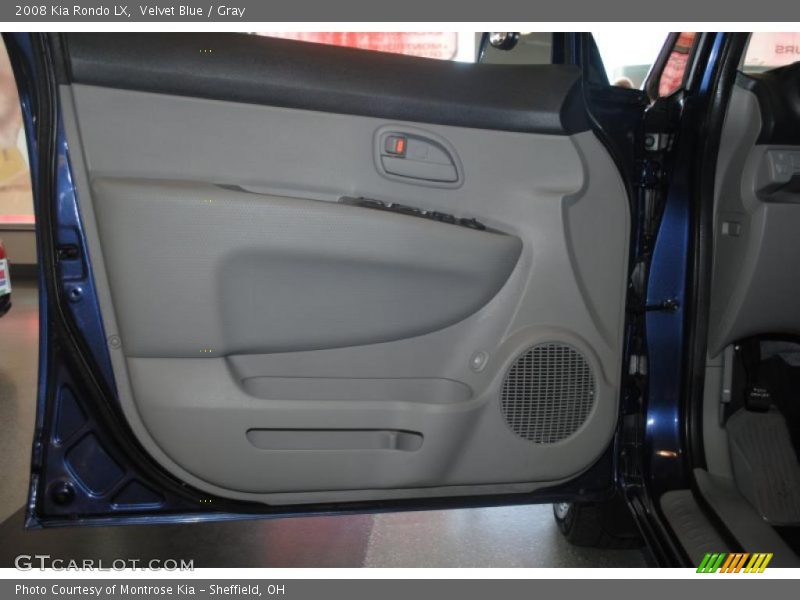 Door Panel of 2008 Rondo LX