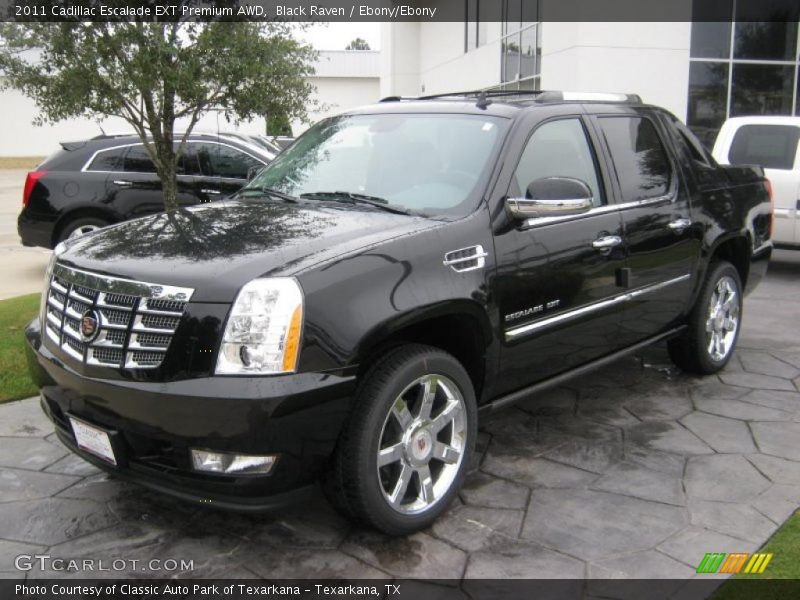 Front 3/4 View of 2011 Escalade EXT Premium AWD