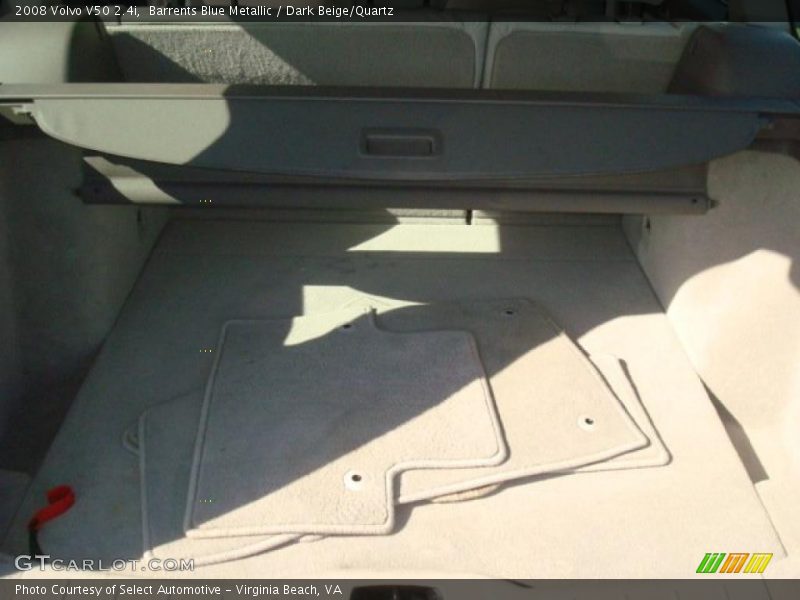 Barrents Blue Metallic / Dark Beige/Quartz 2008 Volvo V50 2.4i
