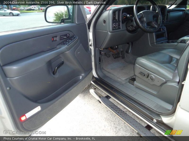 Silver Birch Metallic / Dark Charcoal 2004 Chevrolet Avalanche 1500 Z66