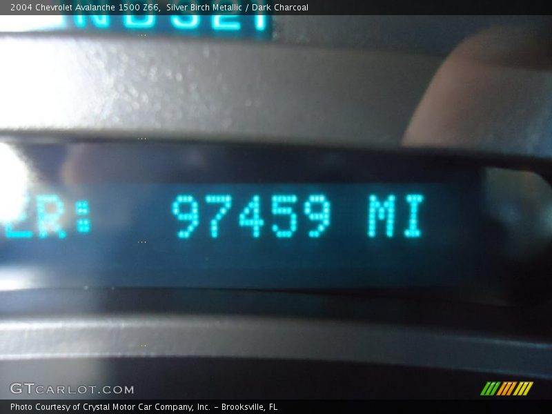 Silver Birch Metallic / Dark Charcoal 2004 Chevrolet Avalanche 1500 Z66