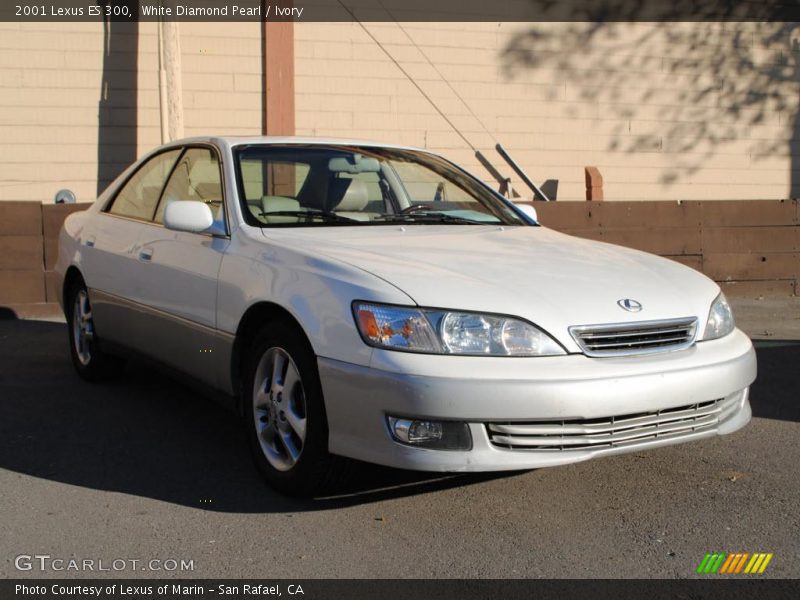 White Diamond Pearl / Ivory 2001 Lexus ES 300