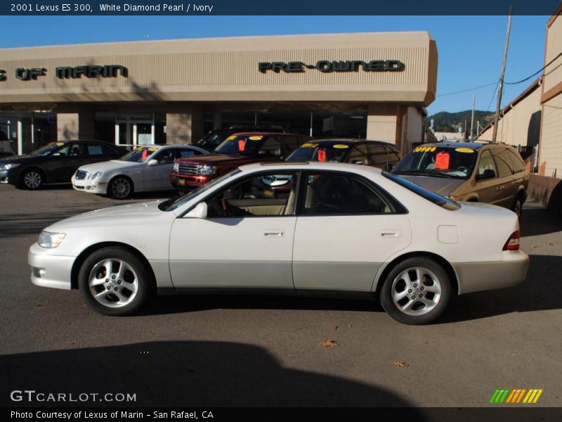 White Diamond Pearl / Ivory 2001 Lexus ES 300