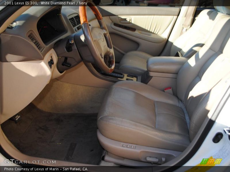  2001 ES 300 Ivory Interior