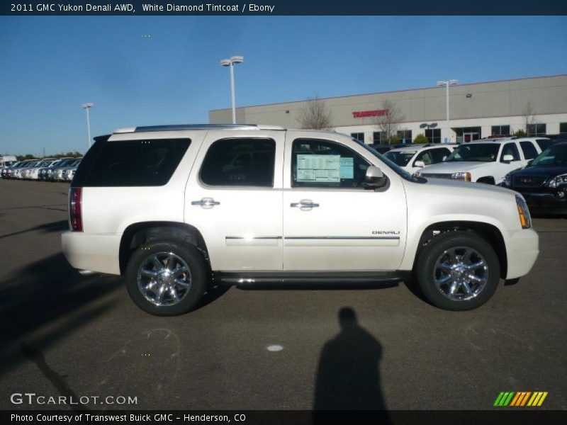  2011 Yukon Denali AWD White Diamond Tintcoat