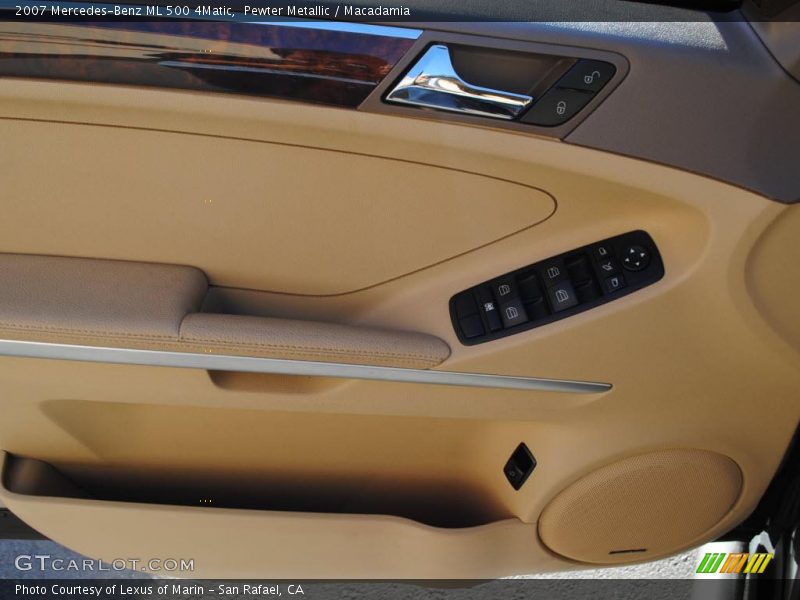 Door Panel of 2007 ML 500 4Matic