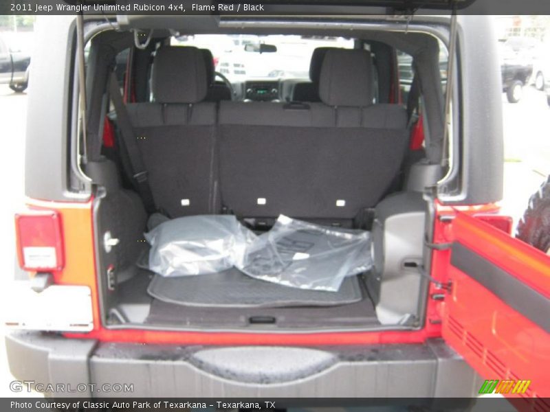  2011 Wrangler Unlimited Rubicon 4x4 Trunk