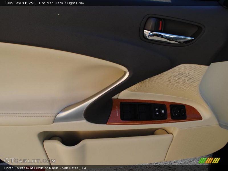 Obsidian Black / Light Gray 2009 Lexus IS 250