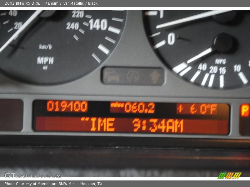 Titanium Silver Metallic / Black 2002 BMW X5 3.0i
