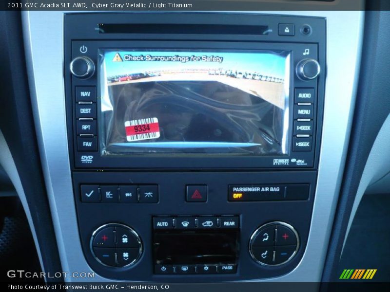 Controls of 2011 Acadia SLT AWD