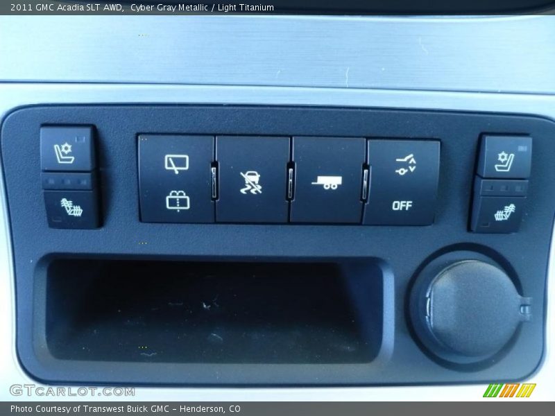 Controls of 2011 Acadia SLT AWD