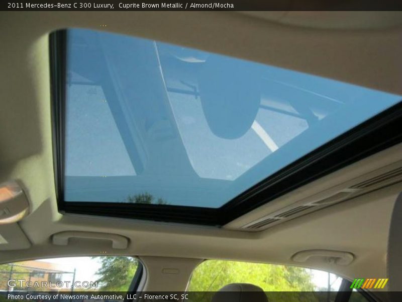 Sunroof of 2011 C 300 Luxury