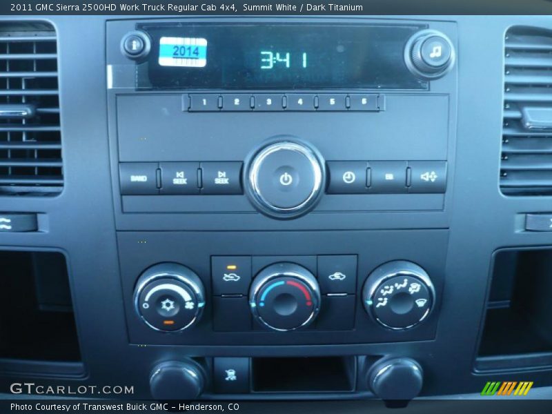 Controls of 2011 Sierra 2500HD Work Truck Regular Cab 4x4