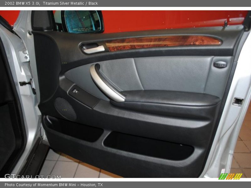 Titanium Silver Metallic / Black 2002 BMW X5 3.0i