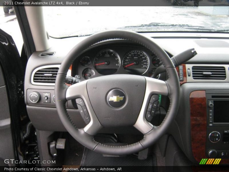  2011 Avalanche LTZ 4x4 Steering Wheel