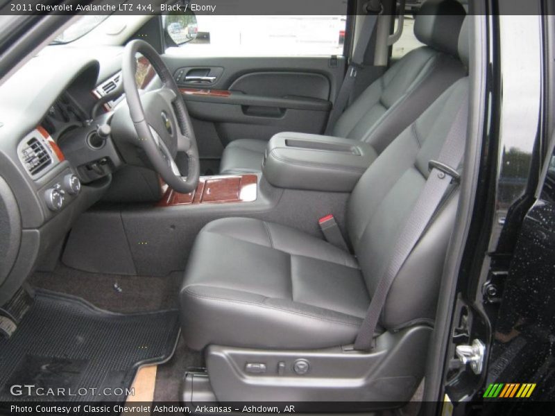 Black / Ebony 2011 Chevrolet Avalanche LTZ 4x4