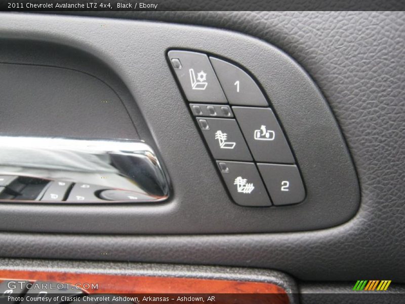 Controls of 2011 Avalanche LTZ 4x4