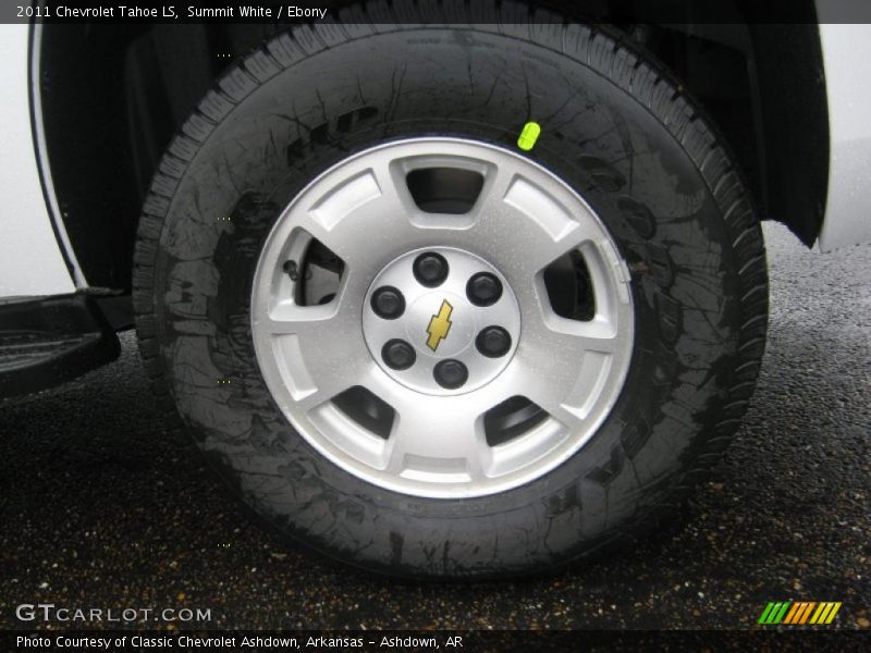  2011 Tahoe LS Wheel
