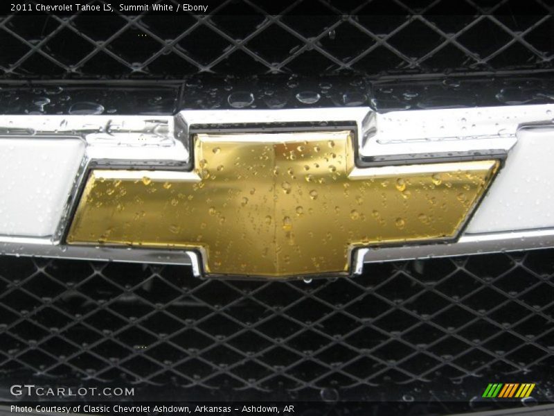 Summit White / Ebony 2011 Chevrolet Tahoe LS