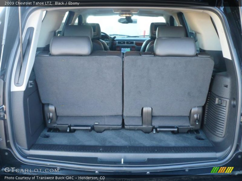  2009 Tahoe LTZ Trunk