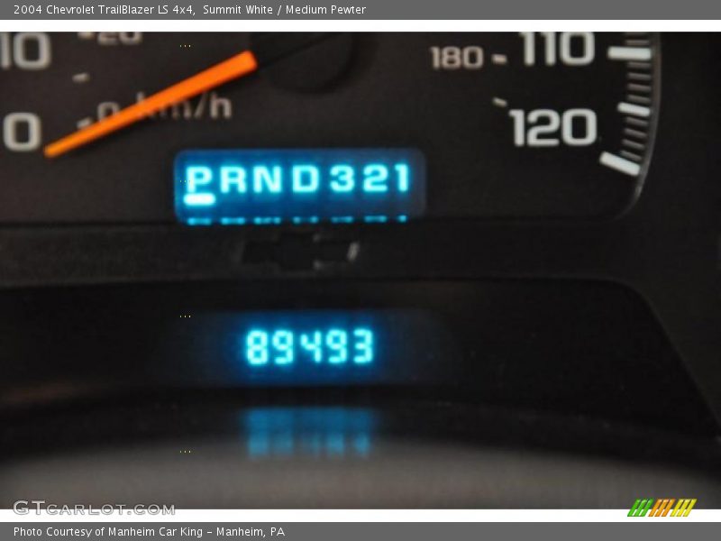 Summit White / Medium Pewter 2004 Chevrolet TrailBlazer LS 4x4