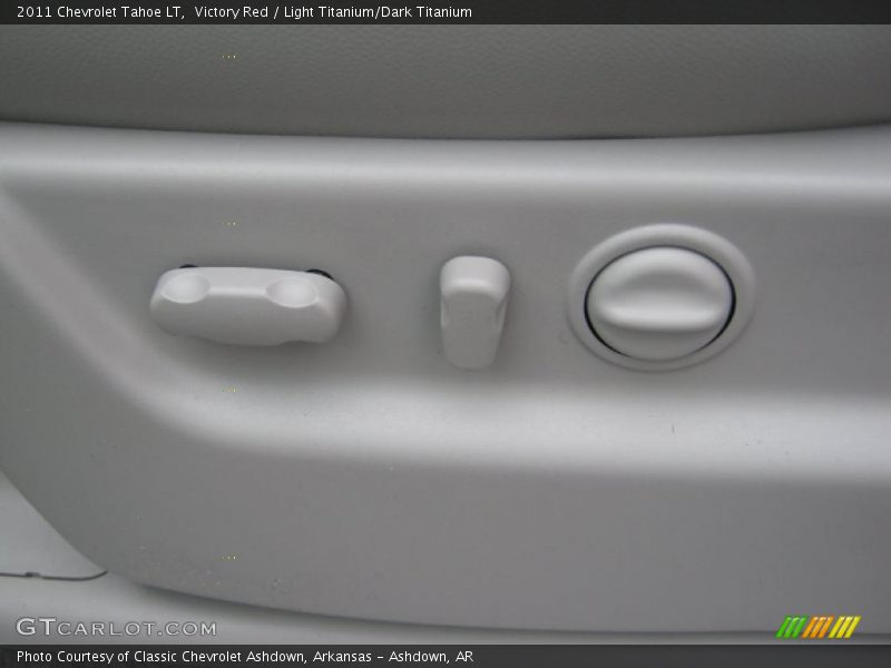 Victory Red / Light Titanium/Dark Titanium 2011 Chevrolet Tahoe LT