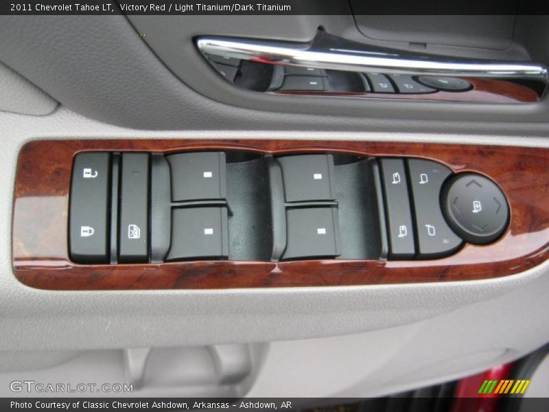 Controls of 2011 Tahoe LT
