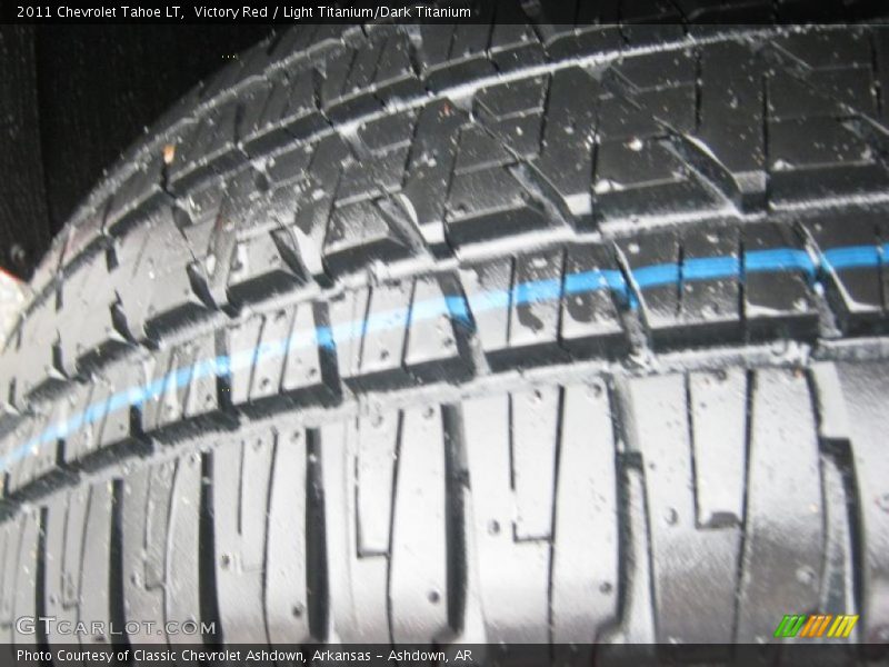 Victory Red / Light Titanium/Dark Titanium 2011 Chevrolet Tahoe LT