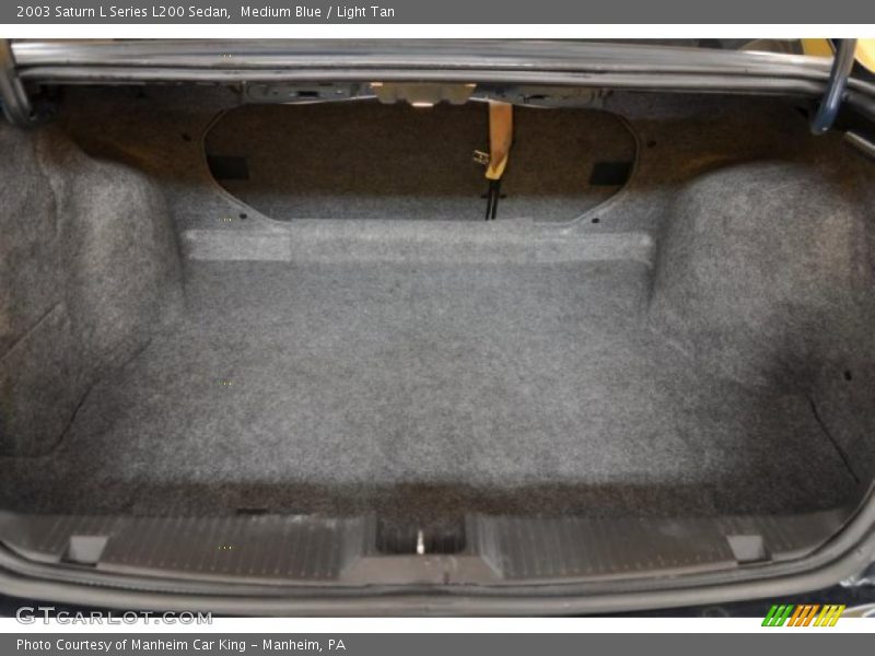 Medium Blue / Light Tan 2003 Saturn L Series L200 Sedan