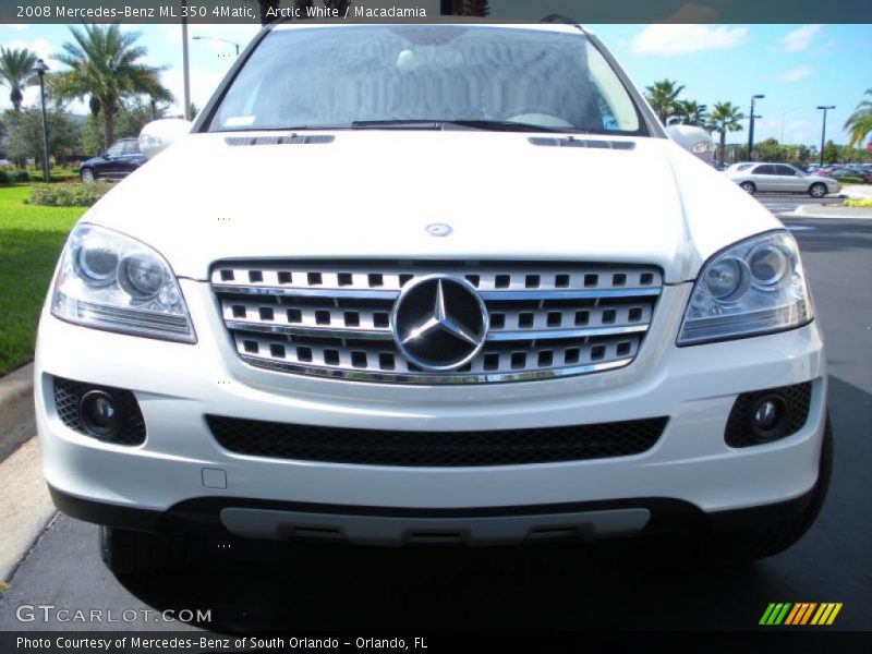 Arctic White / Macadamia 2008 Mercedes-Benz ML 350 4Matic
