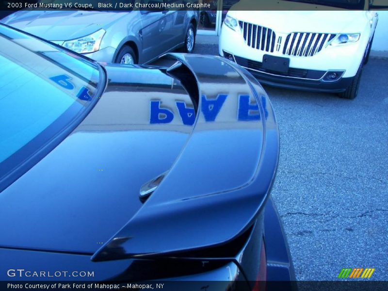Black / Dark Charcoal/Medium Graphite 2003 Ford Mustang V6 Coupe