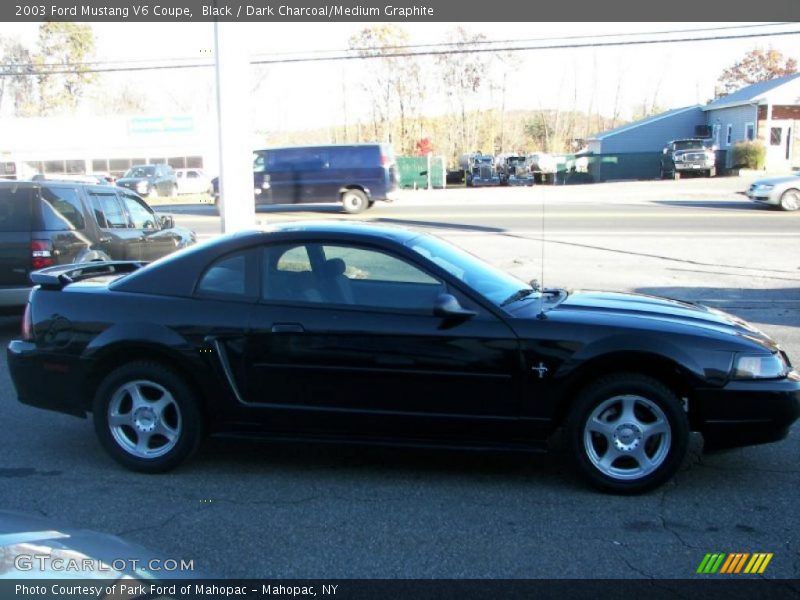 Black / Dark Charcoal/Medium Graphite 2003 Ford Mustang V6 Coupe
