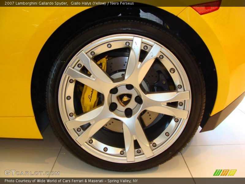  2007 Gallardo Spyder Wheel