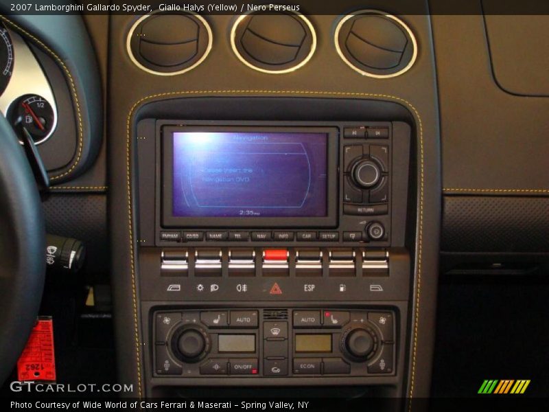 Controls of 2007 Gallardo Spyder