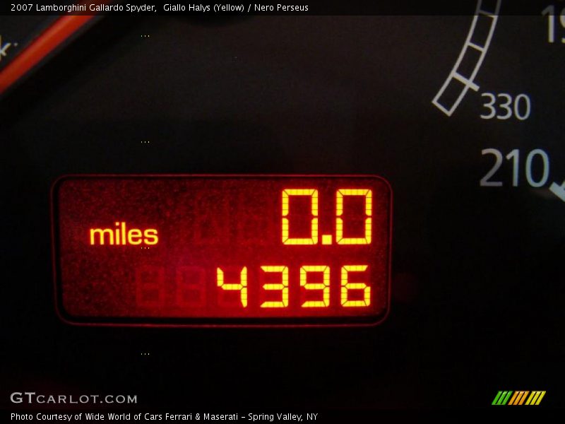 Giallo Halys (Yellow) / Nero Perseus 2007 Lamborghini Gallardo Spyder