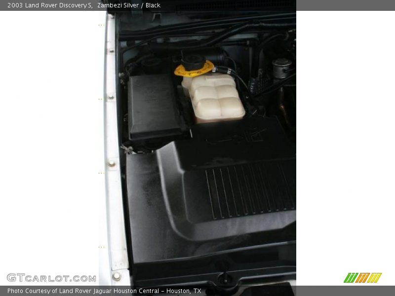 Zambezi Silver / Black 2003 Land Rover Discovery S