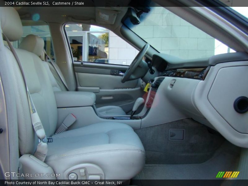  2004 Seville SLS Shale Interior