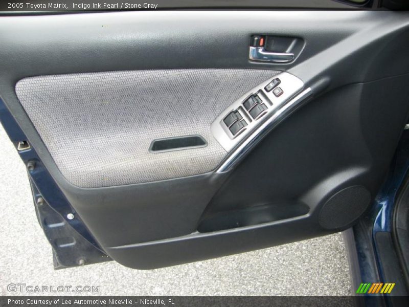 Indigo Ink Pearl / Stone Gray 2005 Toyota Matrix