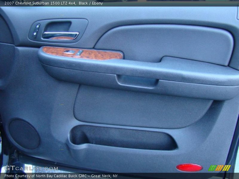 Black / Ebony 2007 Chevrolet Suburban 1500 LTZ 4x4