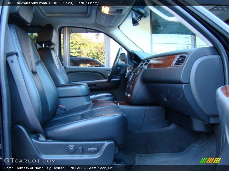  2007 Suburban 1500 LTZ 4x4 Ebony Interior