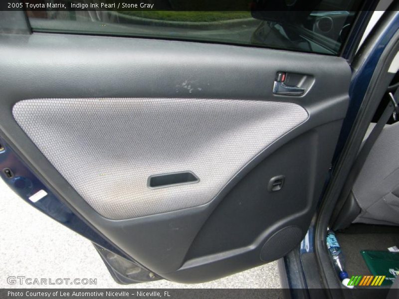 Indigo Ink Pearl / Stone Gray 2005 Toyota Matrix